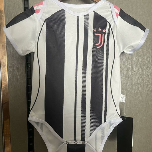 Jersey 2025/26 Juventus Local Manga corta Versión Fan