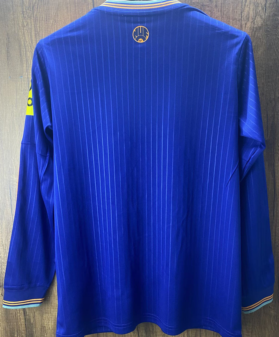 Jersey 2025/26 Newcastle Tercero Manga larga Versión Fan