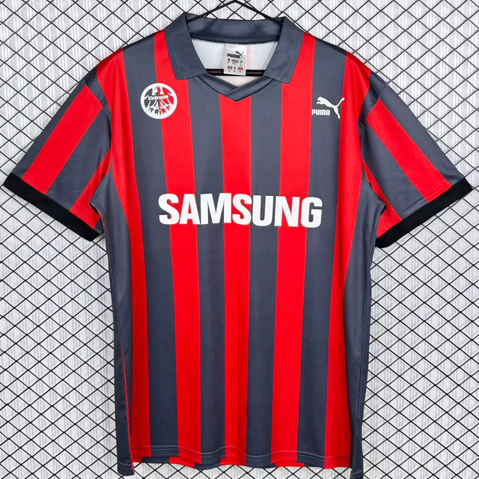 jersey 1991/1992 frankfurt local manga corta versión fan retro