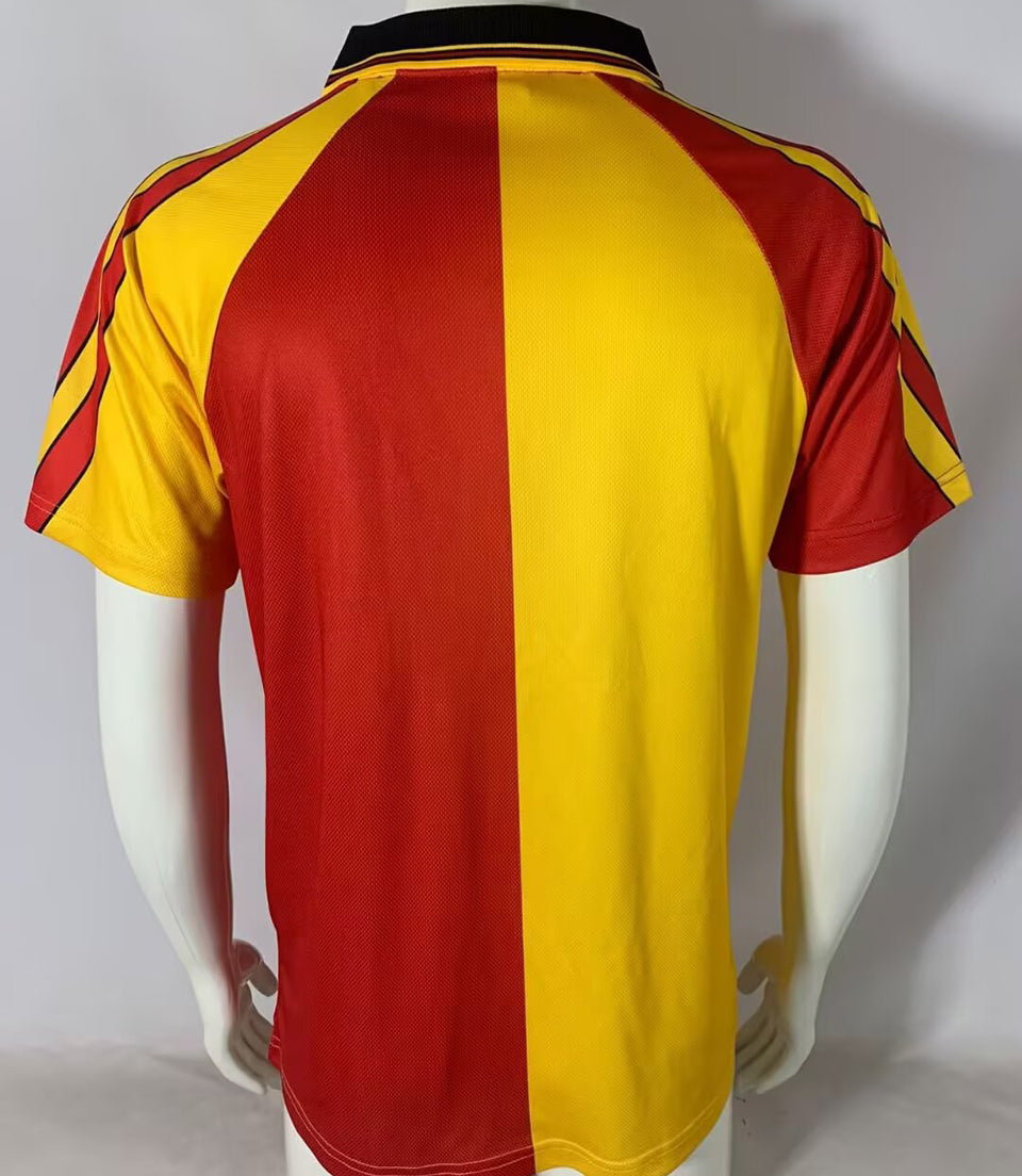 Jersey 1998/1999 Galatasaray Local Manga corta Versión Fan Retro