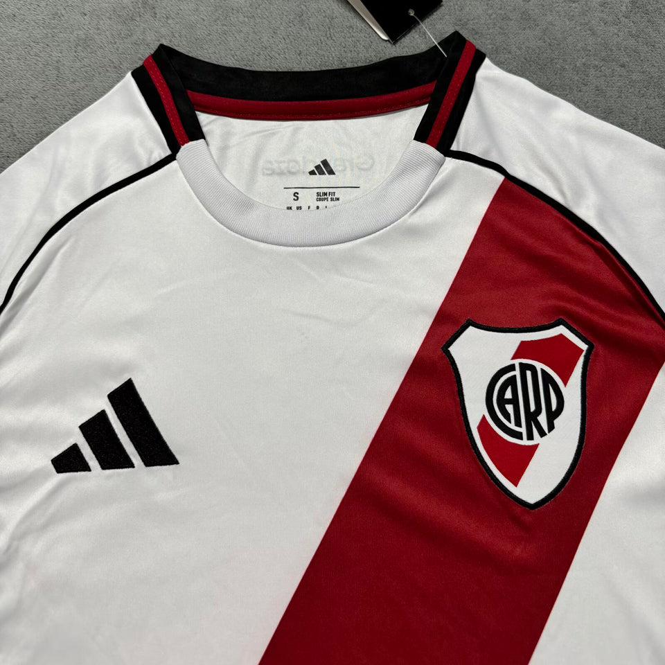Jersey 2025/26 River Plate Local Manga corta Versión Fan