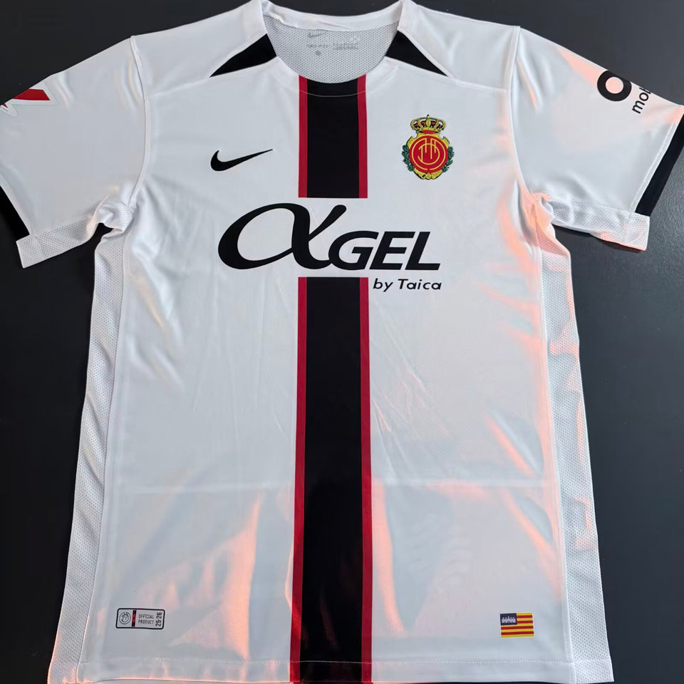 Jersey 2025/26 Mallorca Visitante Manga corta Versión Fan