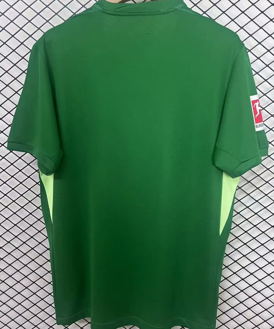 jersey 2025/26 wolfsburg local manga corta versión fan