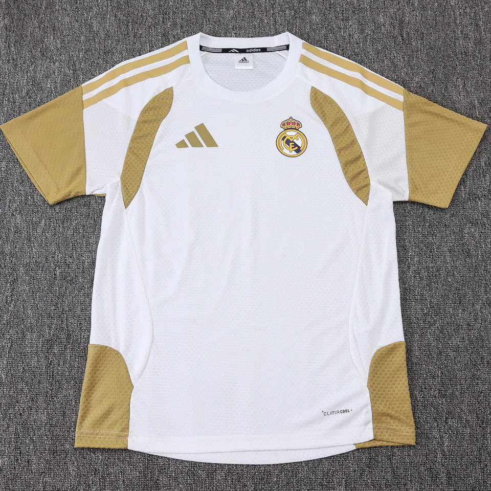 conjunto entrenamiento 2026 real madrid