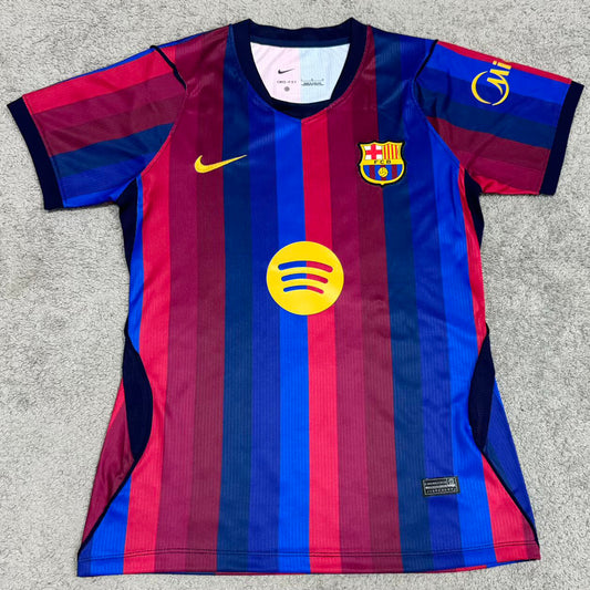 Jersey 2026/27 Barcelona Local Manga corta Mujer