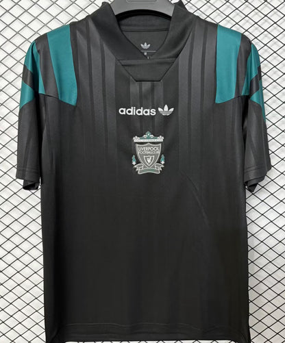 Jersey 2026/27 Liverpool Especial Manga corta Versión Fan Retro