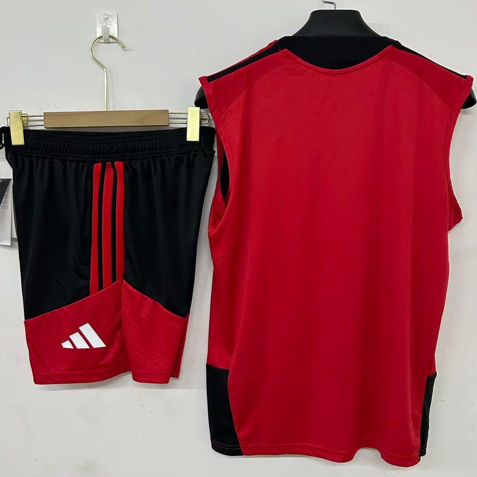 conjunto entrenamiento 2026/27 manchester united