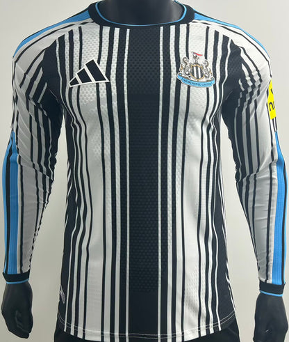 Jersey 2026/27 Newcastle Local Manga larga Versión Jugador