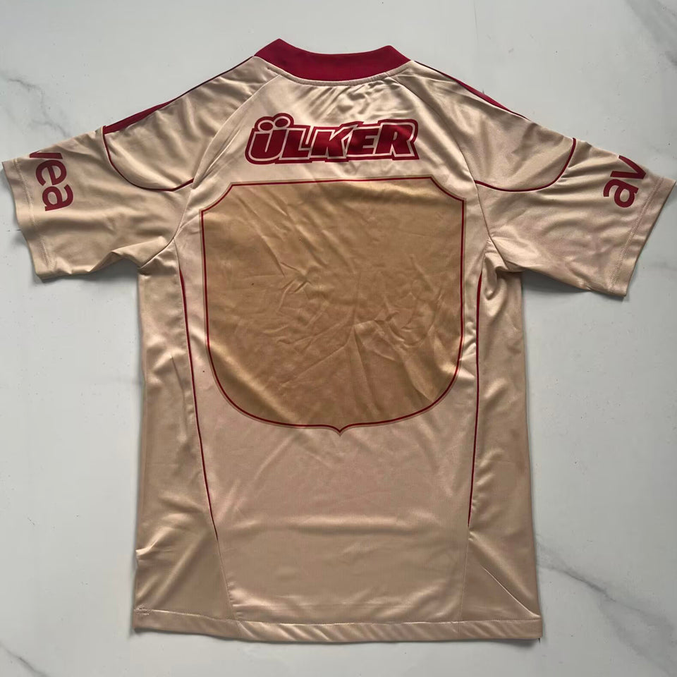 Jersey 2010/2011 Galatasaray Visitante Manga corta Versión Fan Retro