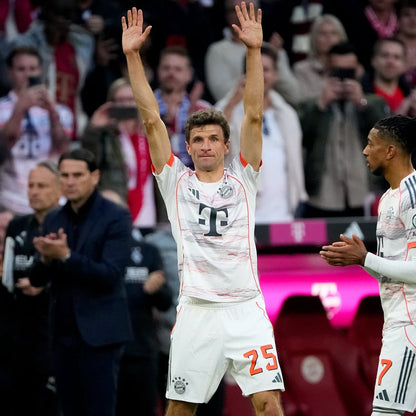 Jersey 2025/26 Bayern Munich Visitante Manga corta Versión Jugador