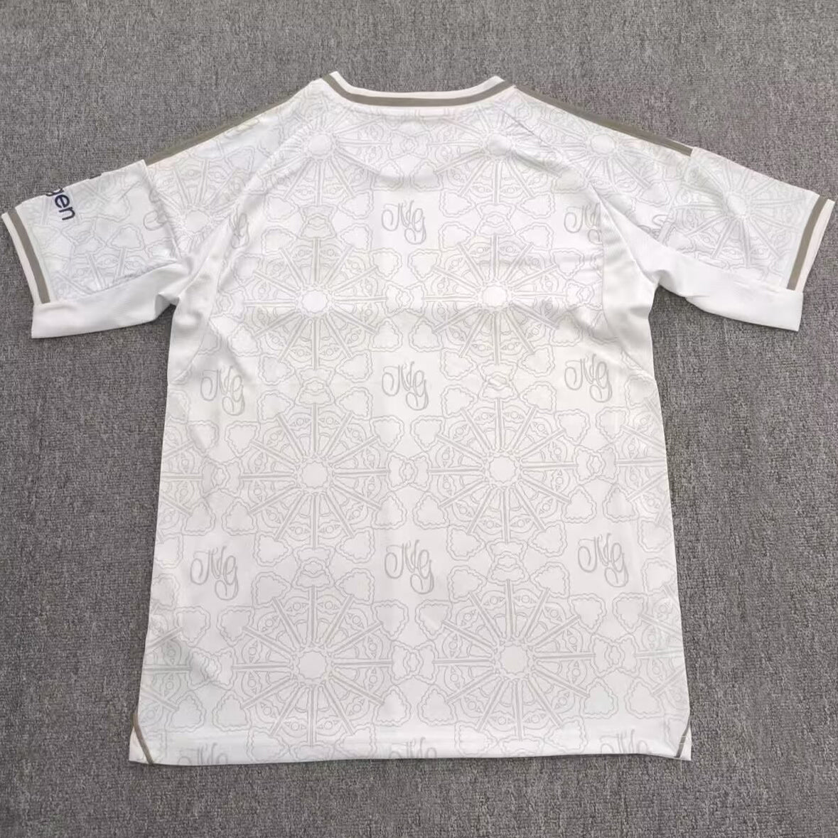 Jersey 2025/26 Nottingham Forest Visitante Manga corta Versión Fan