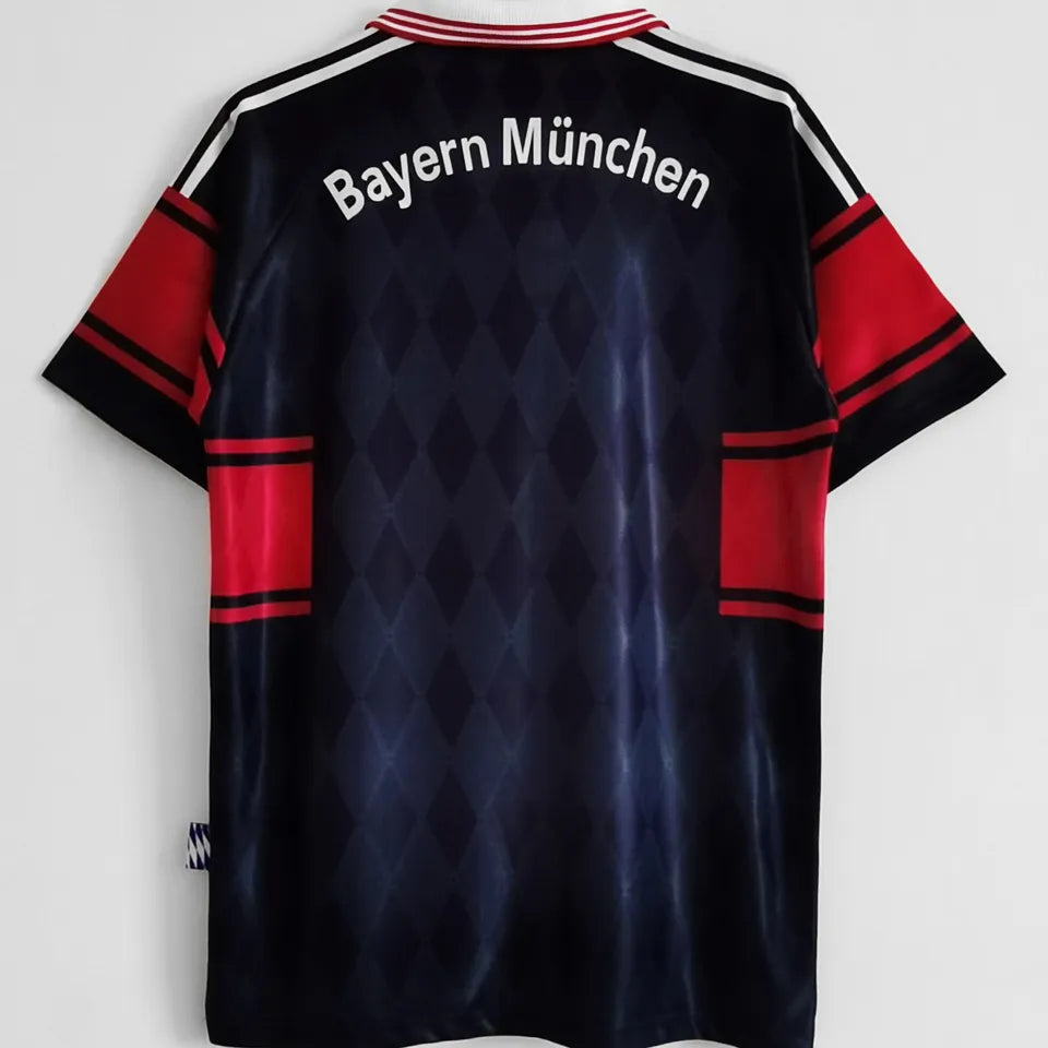 Jersey 1997/1999 Bayern Munich Local Manga corta Versión Fan Retro