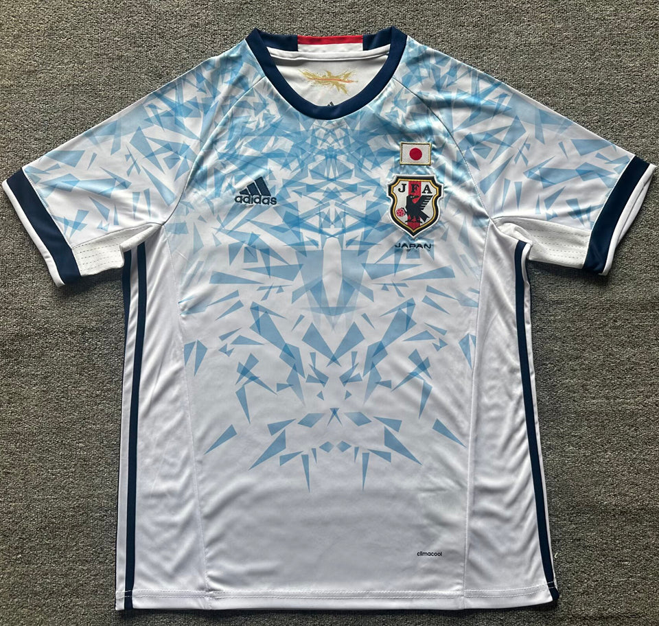 2016/17 japon visitante versión fan selecciones retro