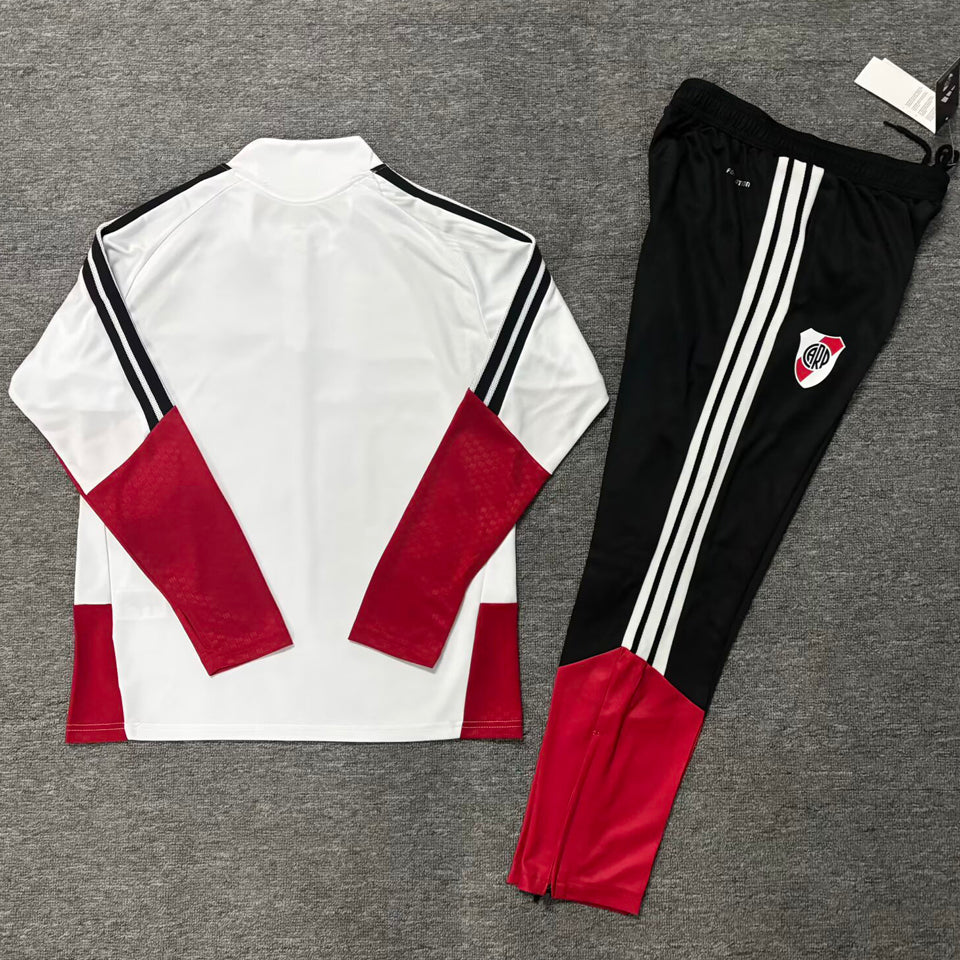 conjunto entrenamiento 2026/27 river plate