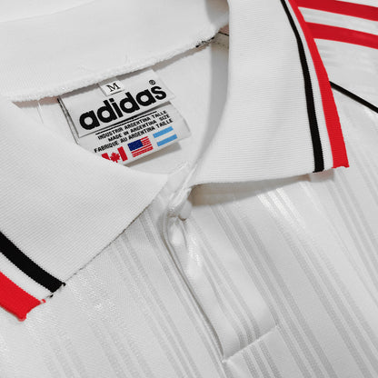 Jersey 1995/96 River Plate Local Manga corta Versión Fan Retro