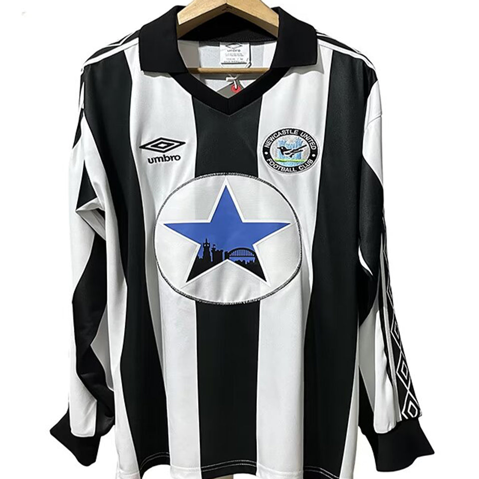 Jersey 1980/82 Newcastle Local Manga larga Versión Fan Retro