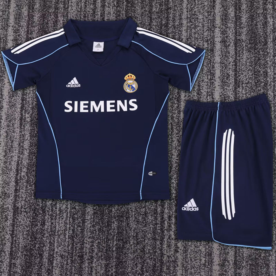 Jersey 2005/06 Real Madrid Visitante Manga corta Niño Retro