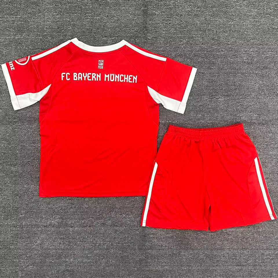 Jersey 2025/26 Bayern Munich Local Manga corta Niño