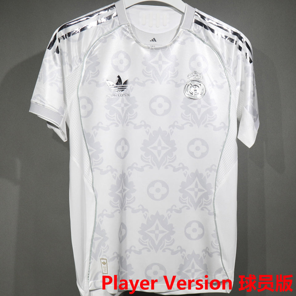 Jersey 2025/26 Real Madrid Especial Manga corta Versión Jugador