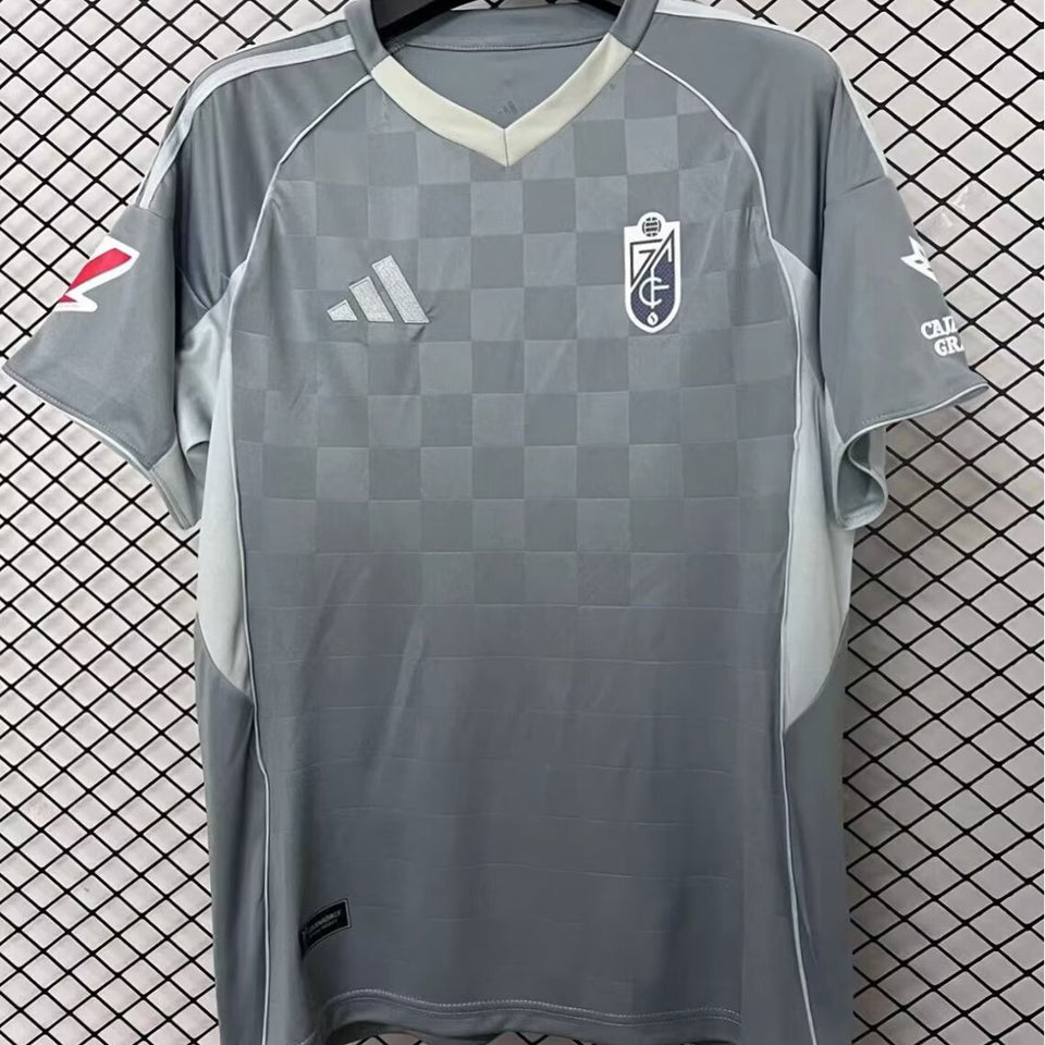 Jersey 2025/26 Granada Tercero Manga corta Versión Fan