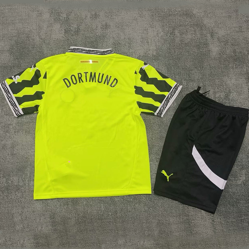 Jersey 2025 Borussia Dortmund Especial Manga corta Niño