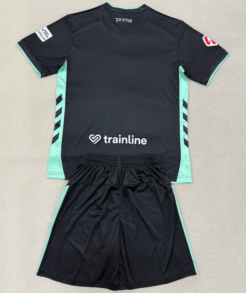 jersey 2025/26 r bts tercero manga corta niño