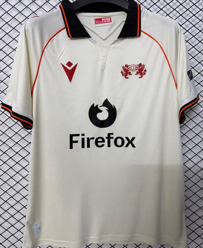 Jersey 2026/27 Wrexham Tercero Manga corta Versión Fan