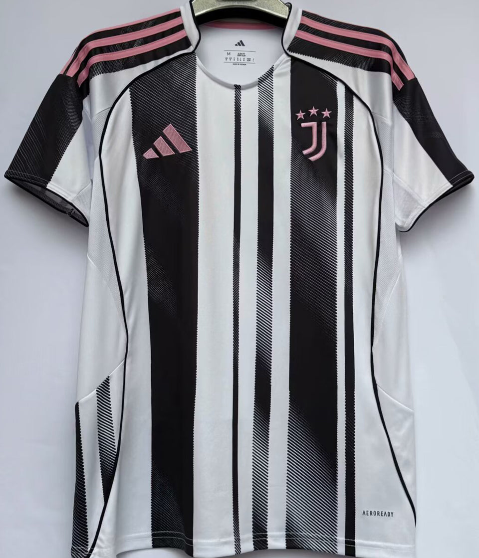 Jersey 2025/26 Juventus Local Manga corta Versión Fan