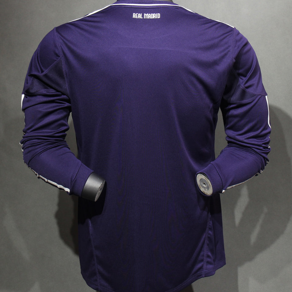 Jersey 2010/11 Real Madrid Tercero Manga larga Versión Jugador Retro