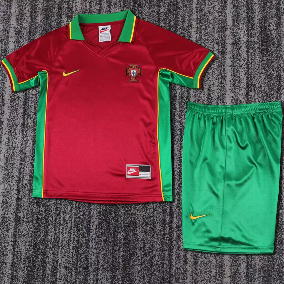 1998 Portugal Local Niño Selecciones Retro