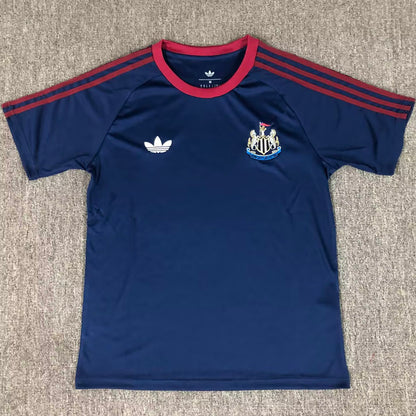 Jersey 2026/27 Newcastle Especial Manga corta Versión Fan Retro