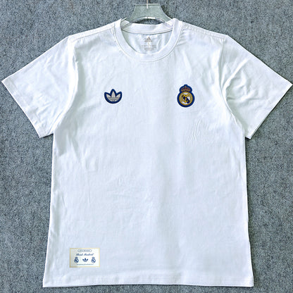 Jersey 2026/27 Real Madrid Especial Manga corta Versión Fan Retro
