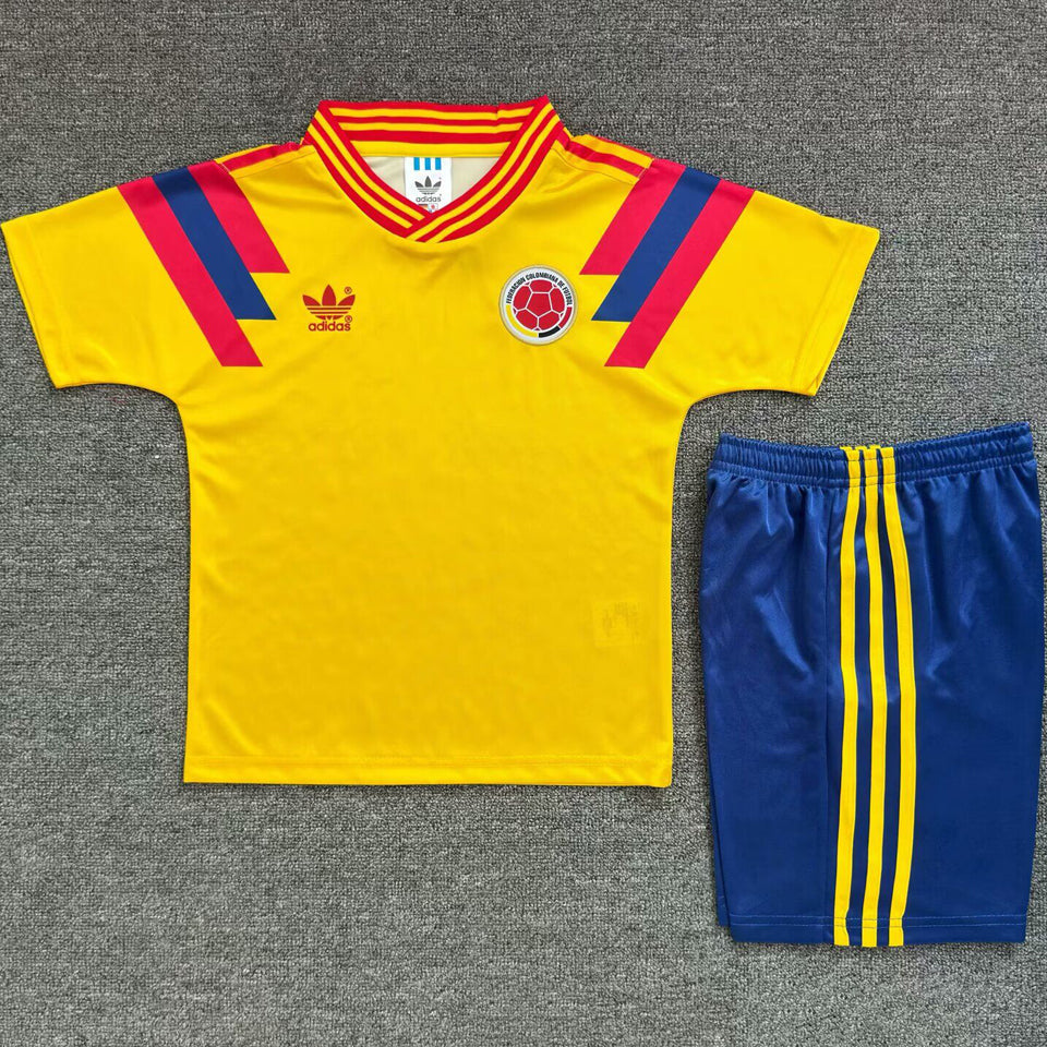 1990 Colombia Local Niño Selecciones Retro