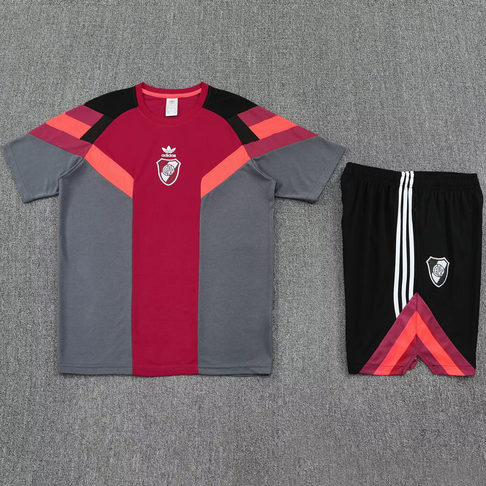 Conjunto Entrenamiento 2025/26 River Plate