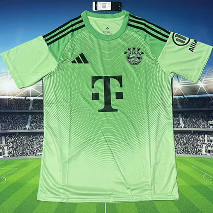 Jersey 2025/26 Bayern Munich Portero Manga corta Versión Fan