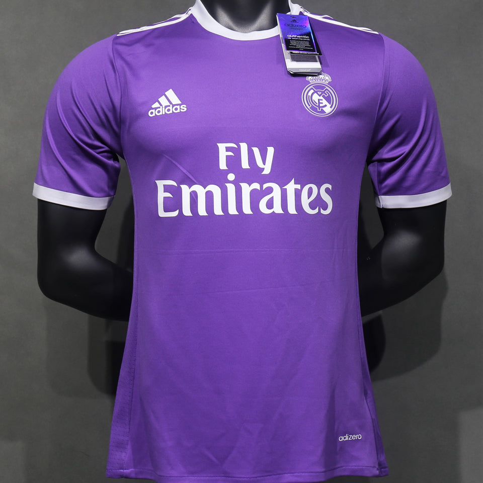 Jersey 2016/17 Real Madrid Visitante Manga corta Versión Jugador Retro