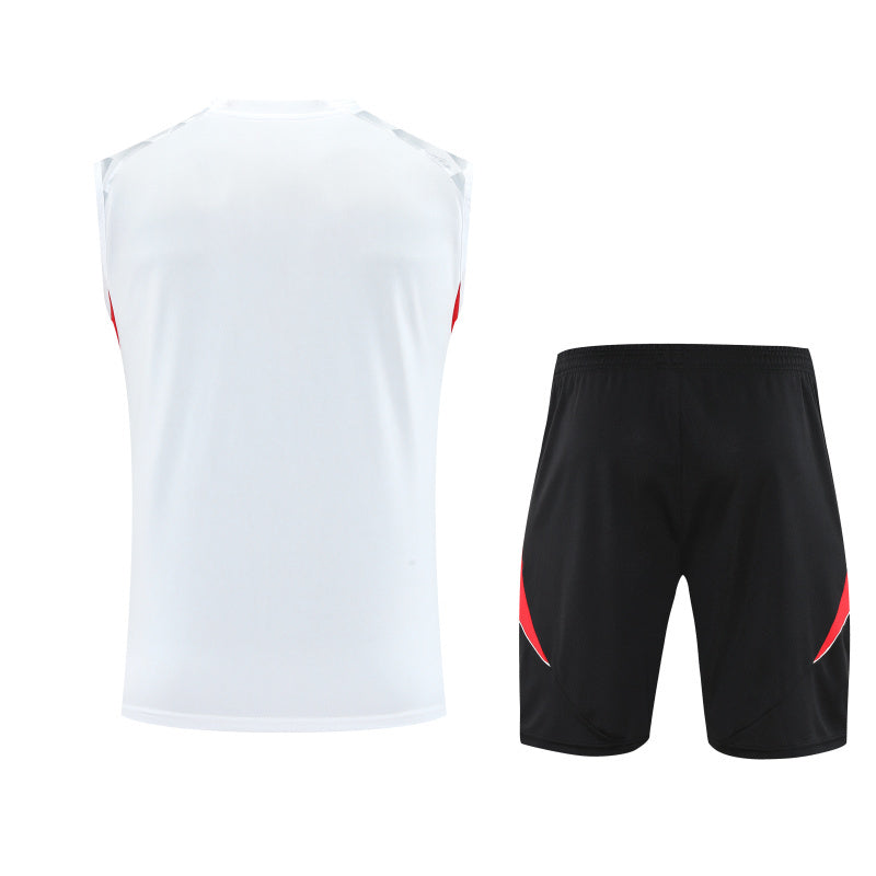 conjunto entrenamiento 2025/26 manchester united