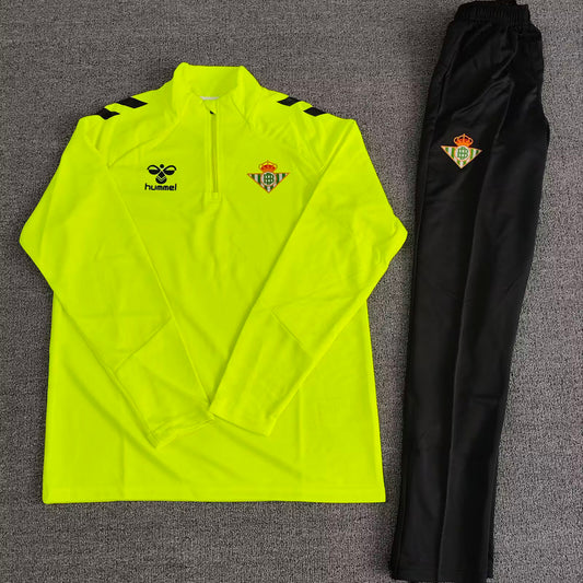 Conjunto Entrenamiento 2026 R BTS