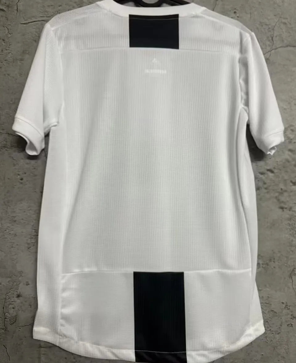 Jersey 2018/19 Juventus Local Manga corta Versión Jugador Retro