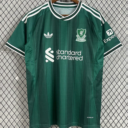Jersey 2025/26 Liverpool Tercero Manga corta Versión Fan