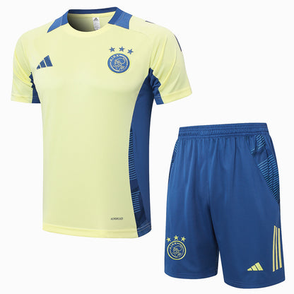Conjunto Entrenamiento 2025 Ajax