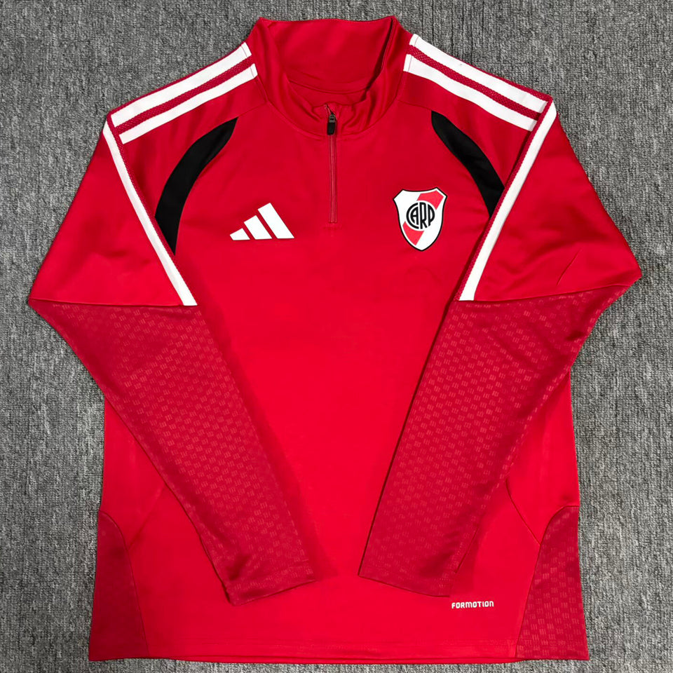 conjunto entrenamiento 2026/27 river plate