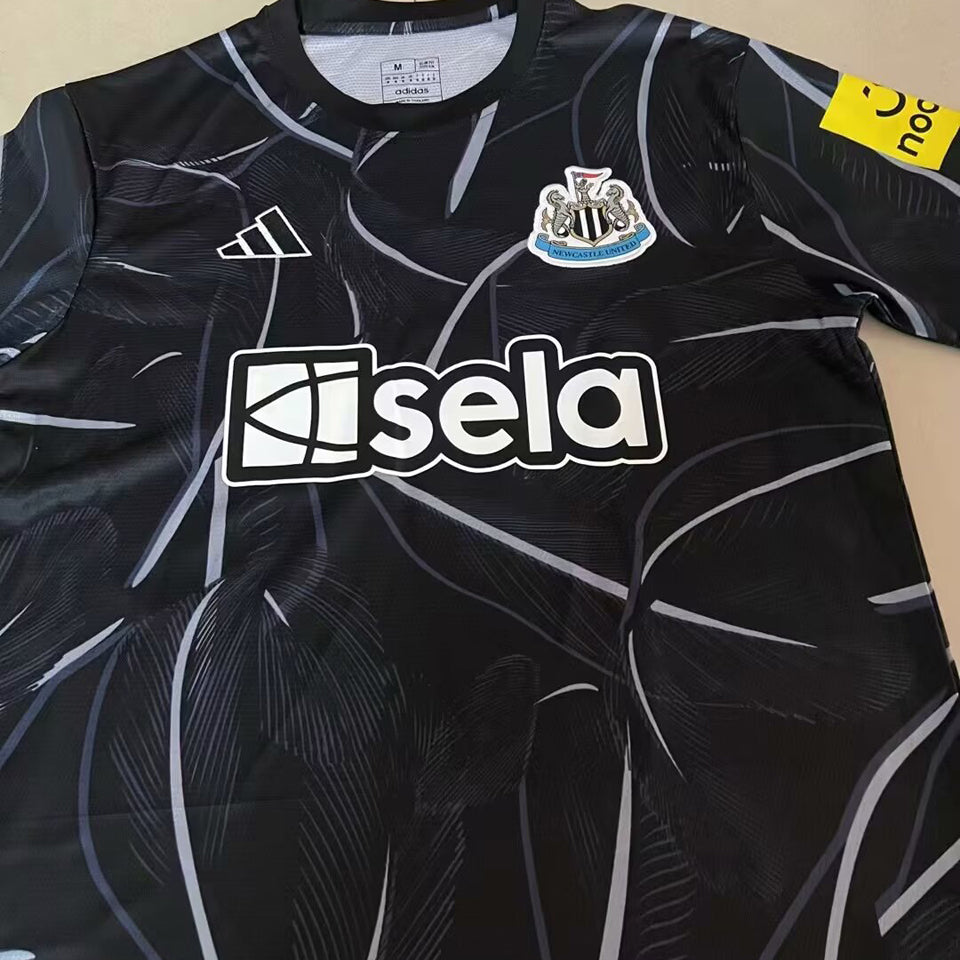 Jersey 2025 Newcastle Especial Manga corta Versión Fan