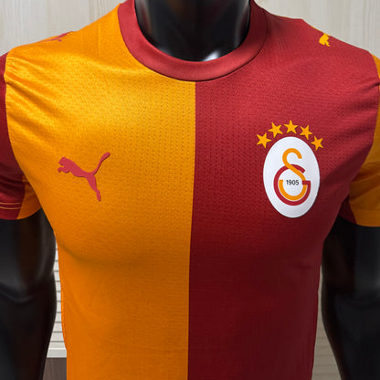 Jersey 2026/27 Galatasaray Local Manga corta Versión Jugador